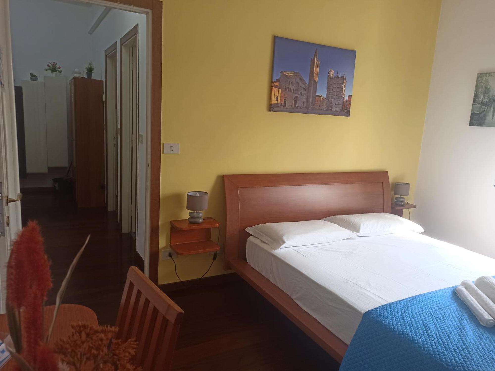 Stanza Maggiore Parma Luaran gambar