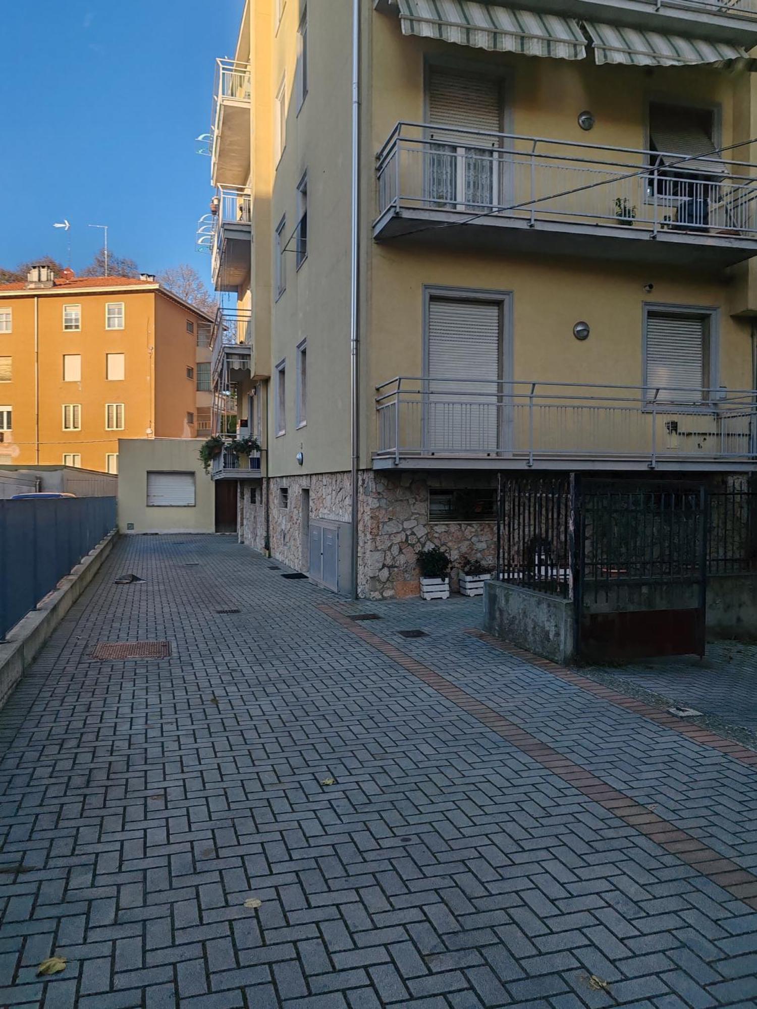 Stanza Maggiore Parma Luaran gambar